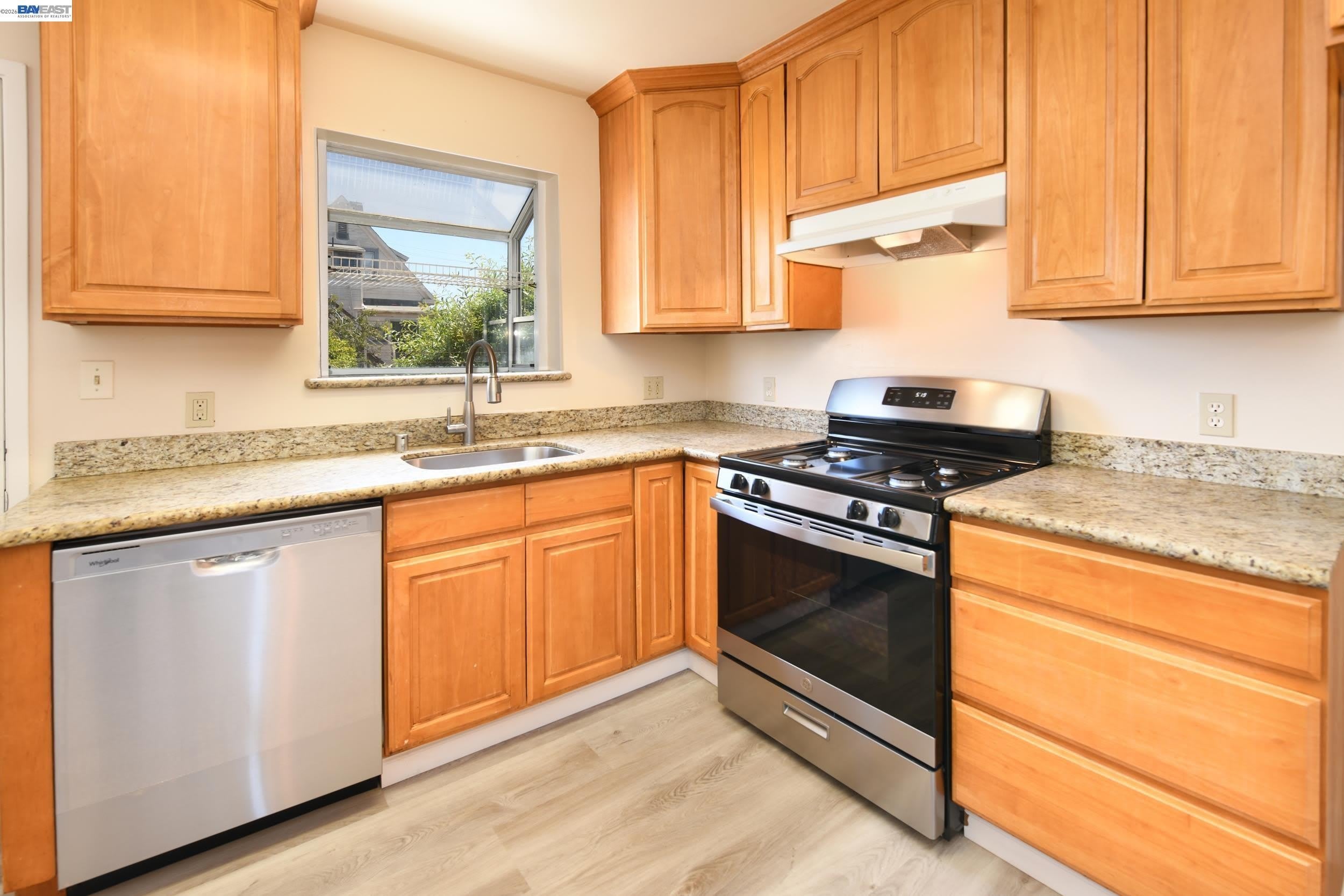 2716 Adeline St – photo 5