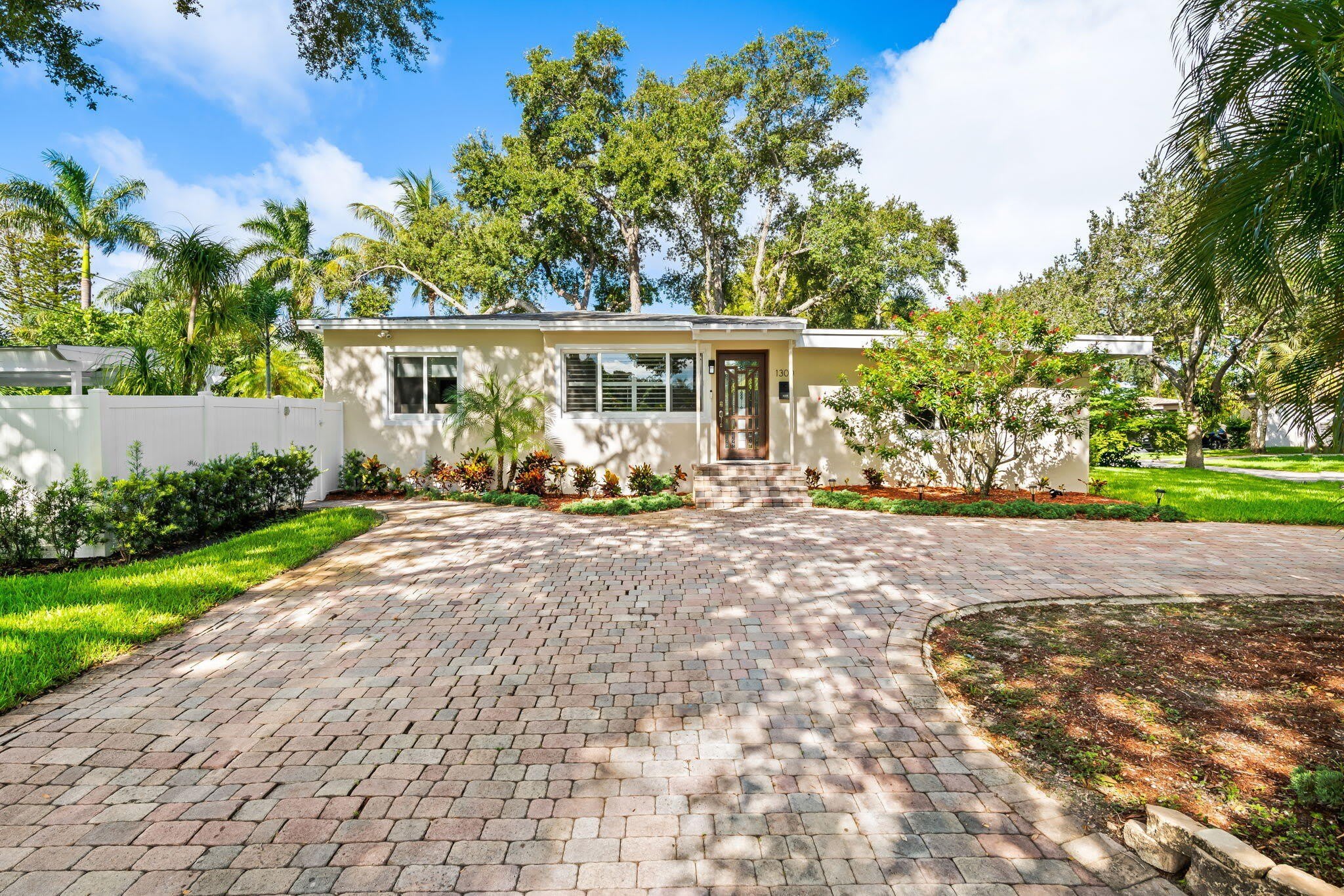 1300 SW 17th Street – photo 4
