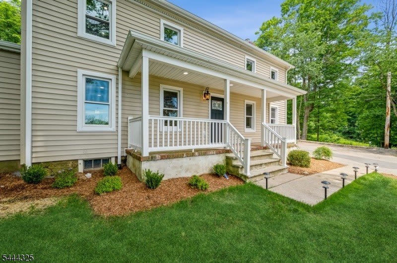 1225 Sussex Tpke – photo 4