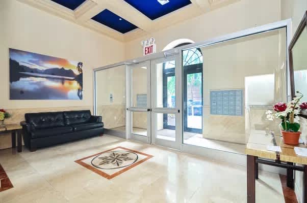 35 61 84Th St – photo 2