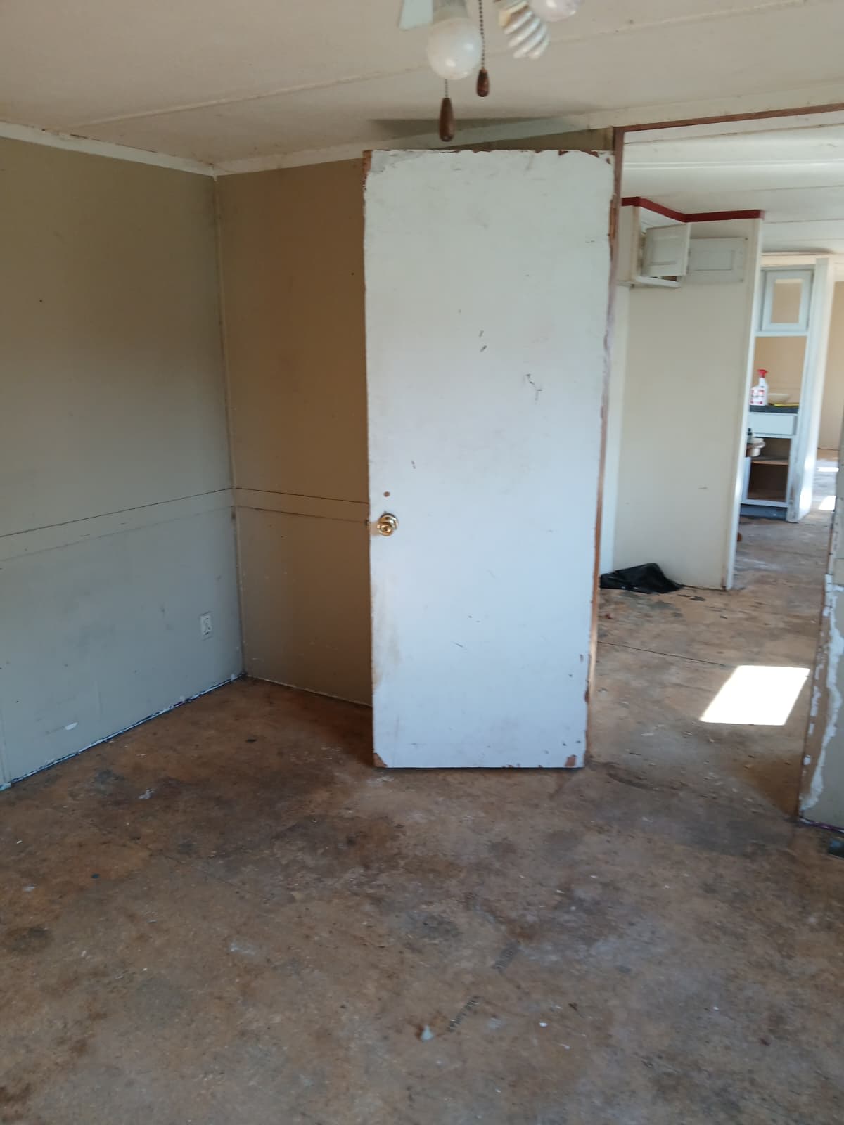 710 Mill St – photo 5