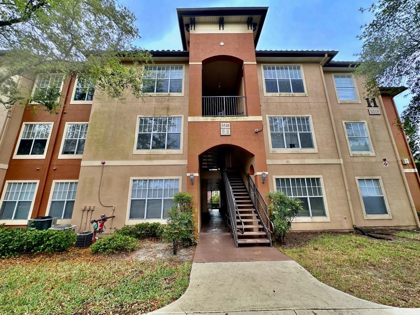 5518 METROWEST Boulevard – photo 1