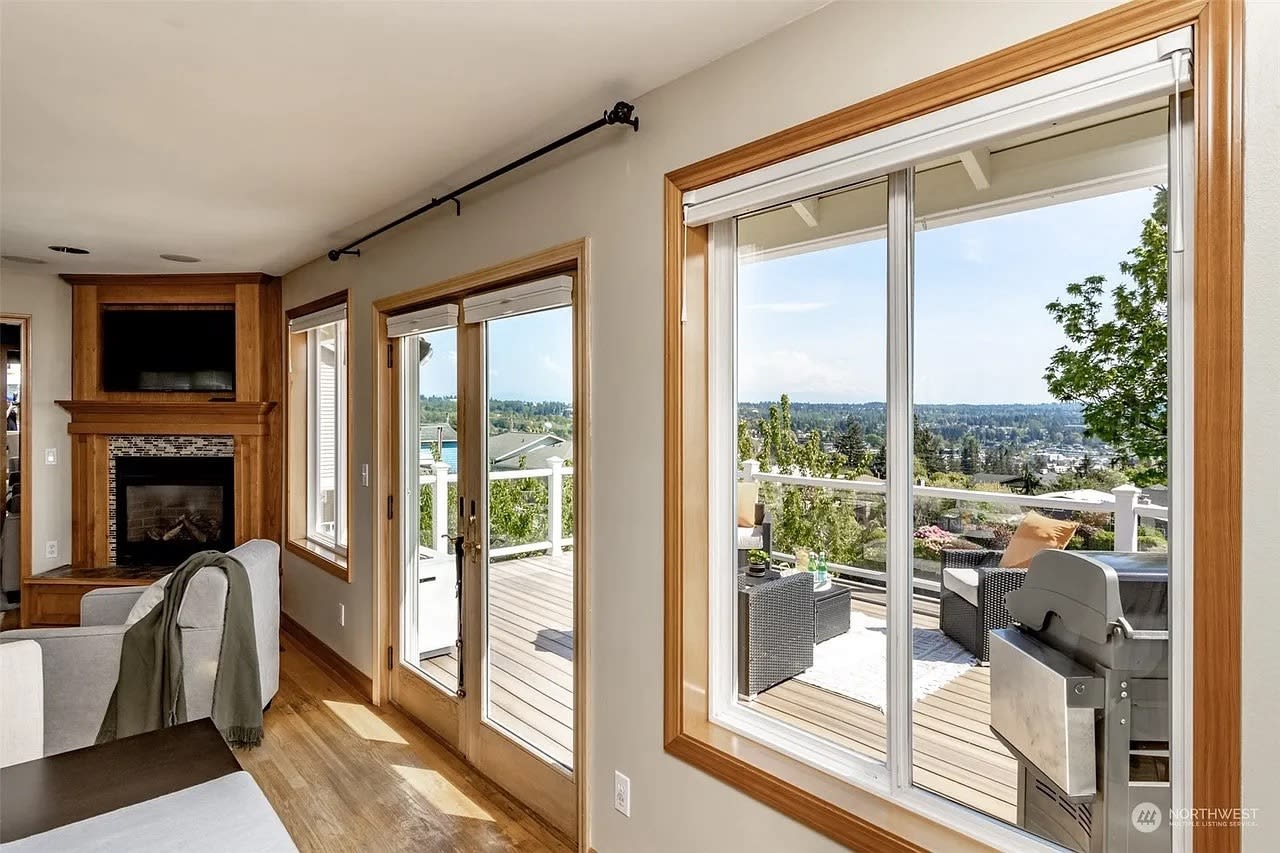 207 South 212th Street – photo 2