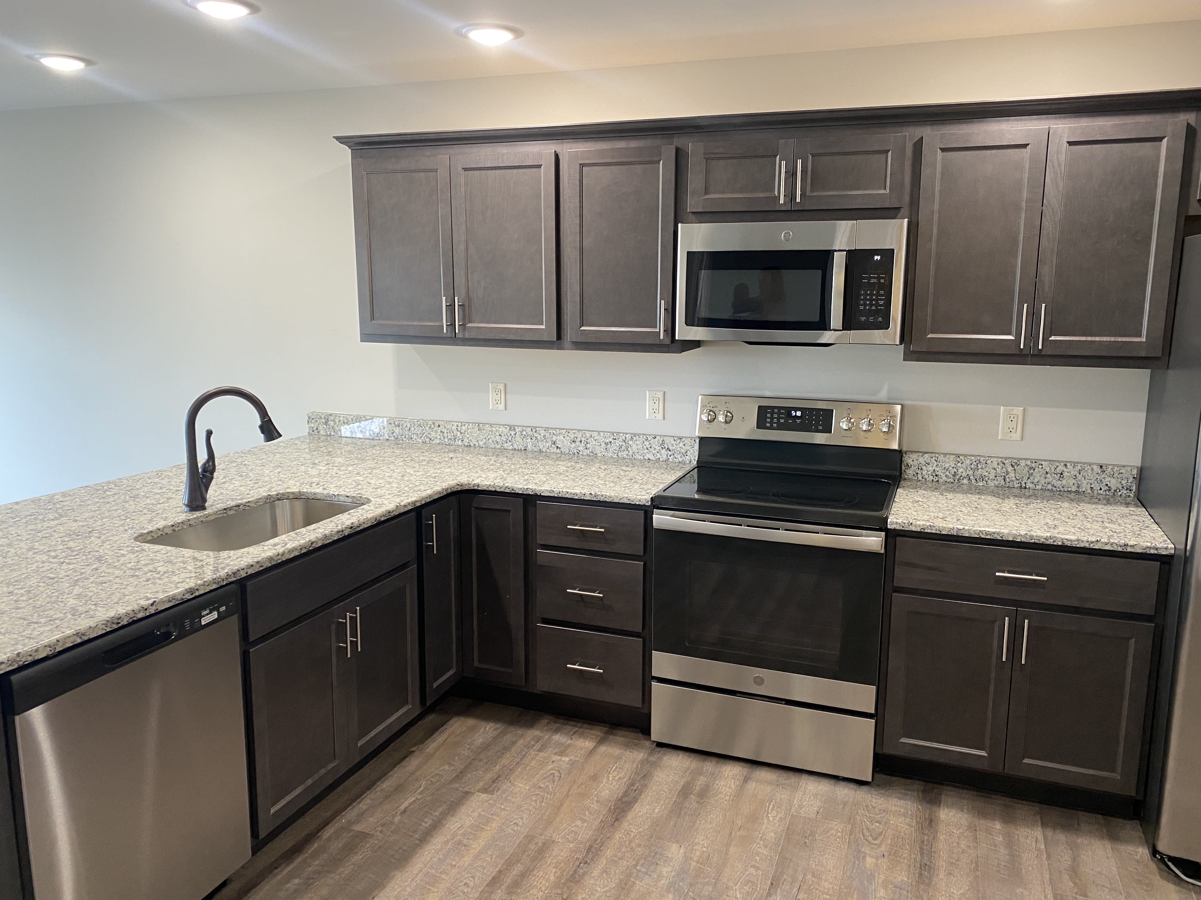 112 Copeland Ct – photo 2