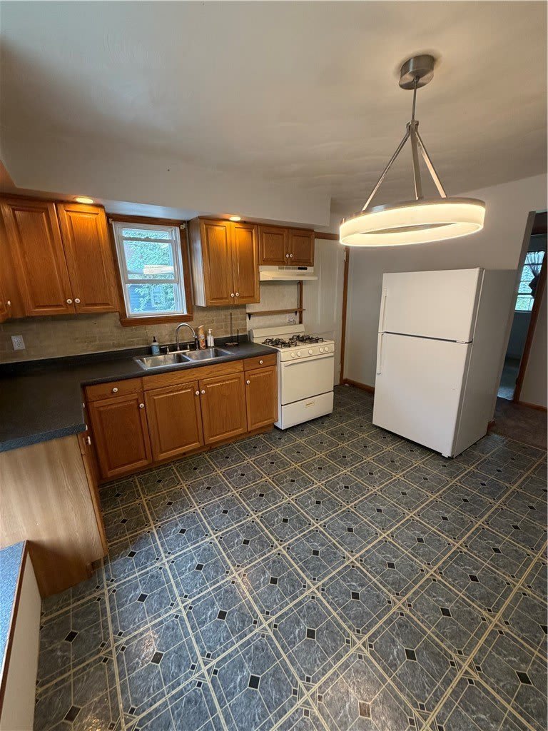 308 Home Street – photo 2