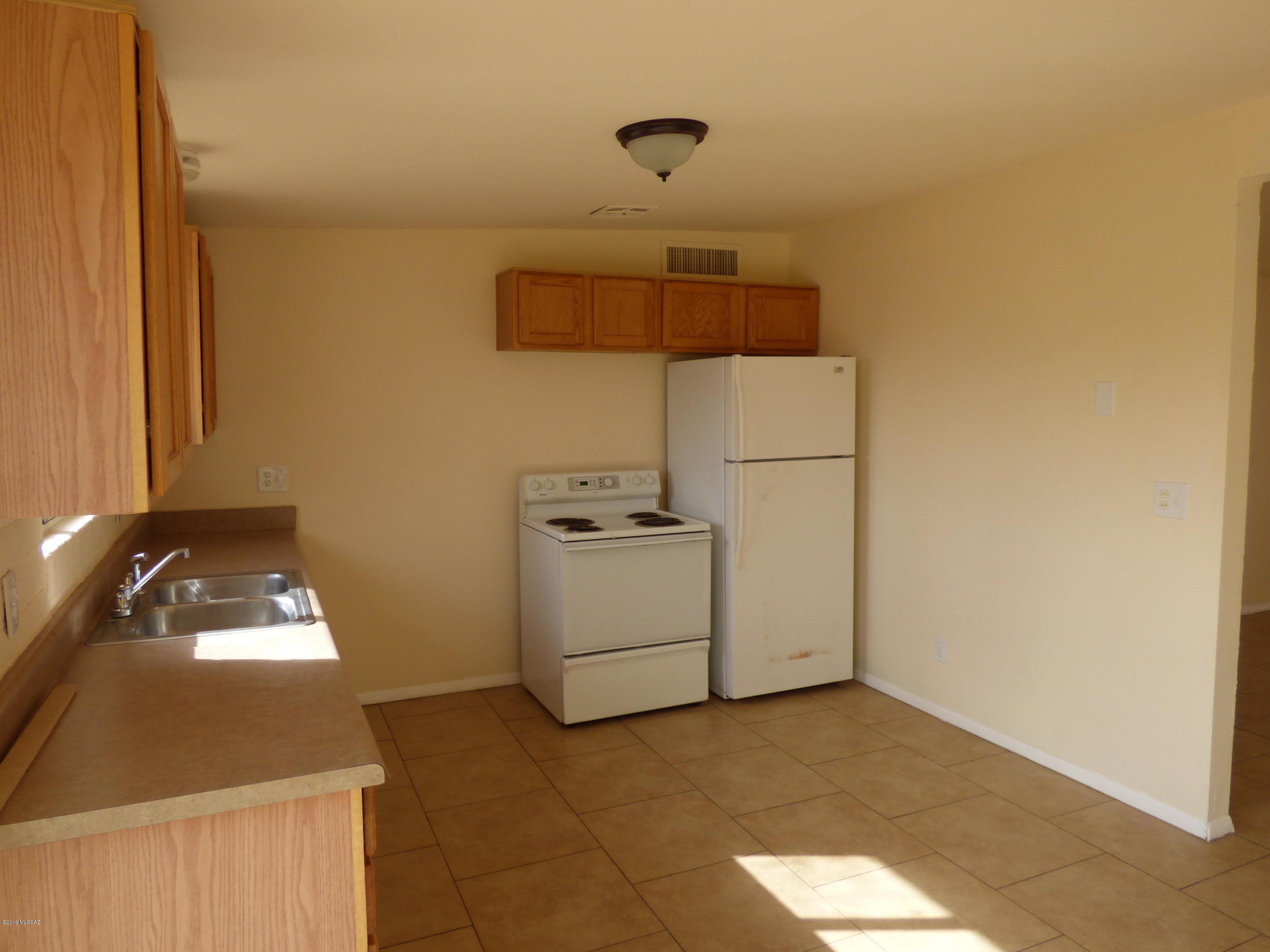 7540 E Poplar Street – photo 3
