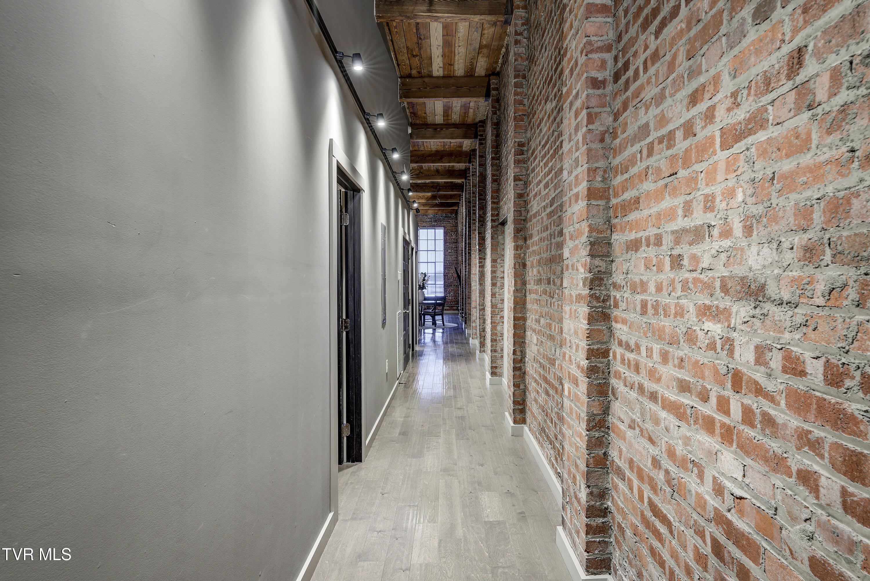 The Victor Lofts – photo 2