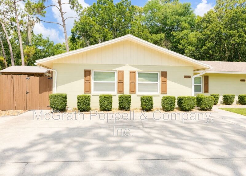 7702 Chase Rd – photo 1