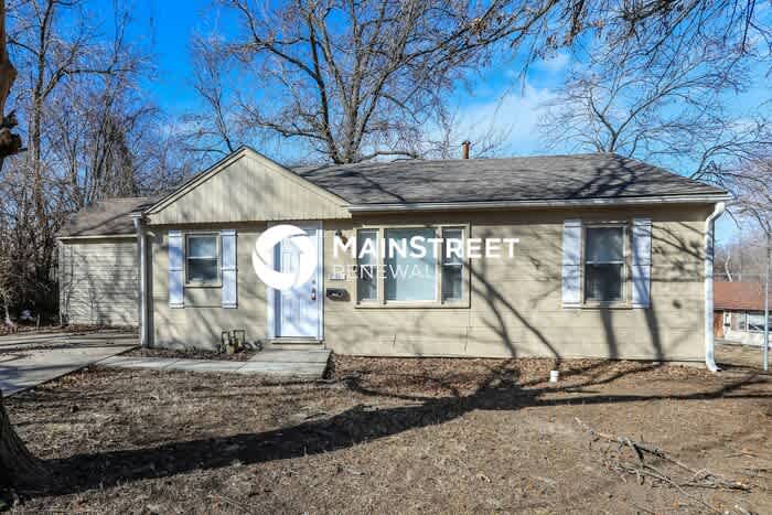 10000 Drury Avenue – photo 1