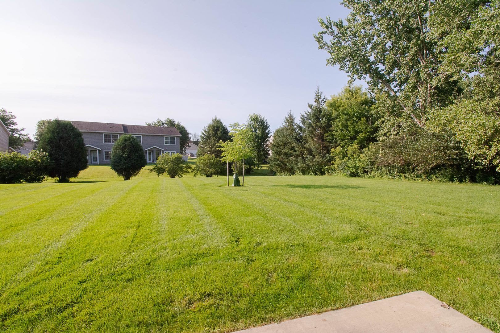 2 Bedroom Townhome off West Circle Drive – photo 5