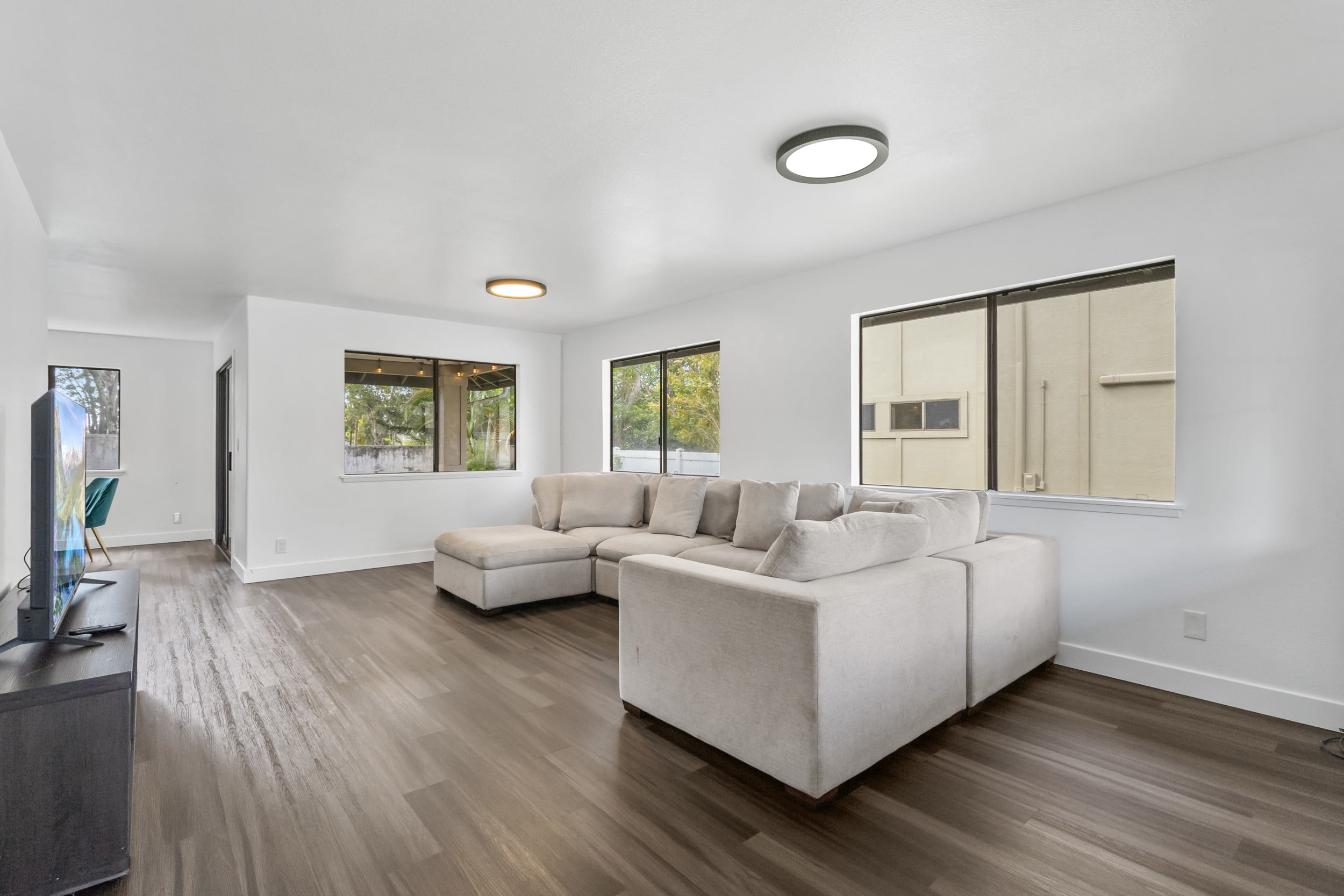 95-1047 Kahakiki Street – photo 5