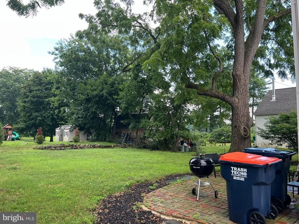39 Van Leer Avenue – photo 3