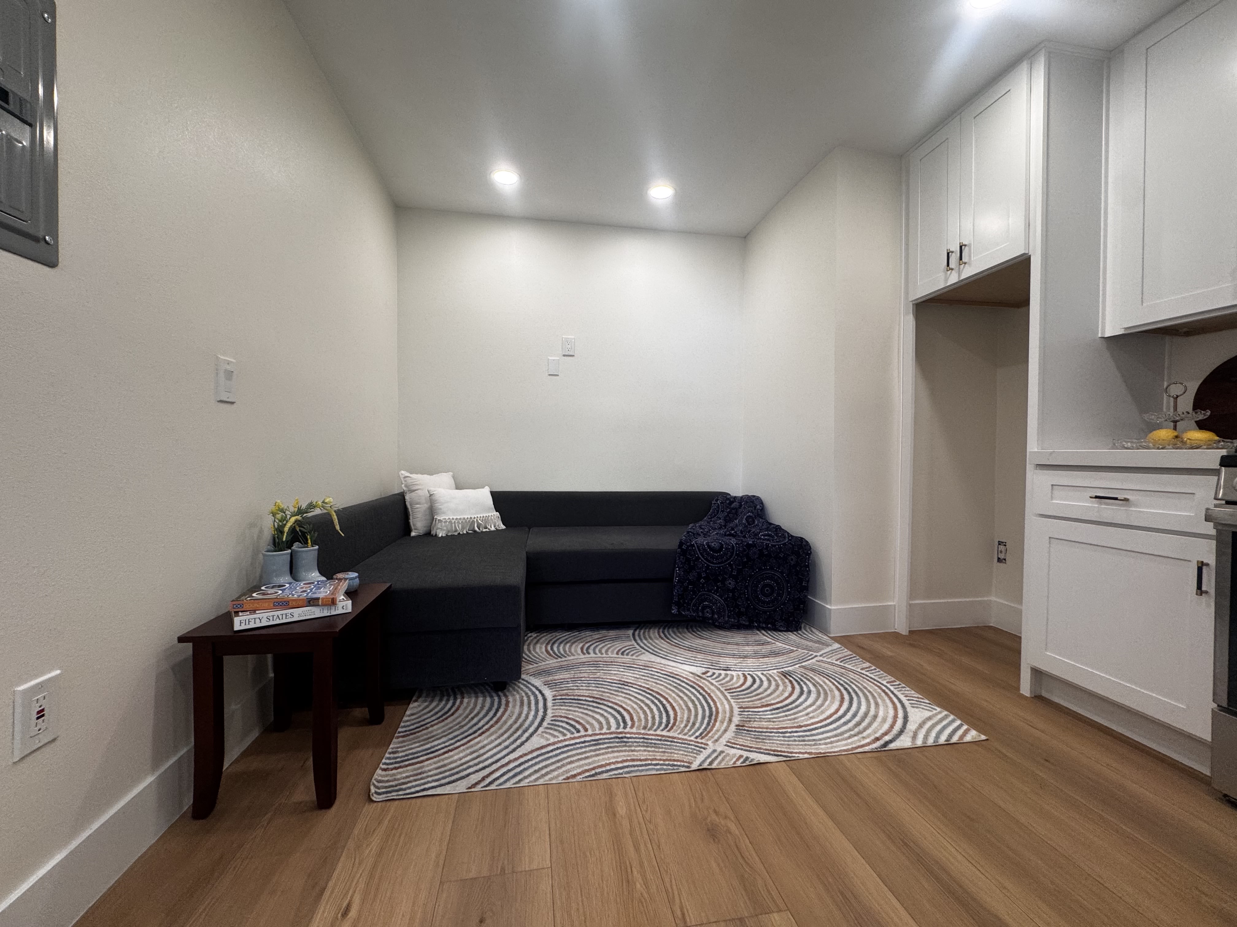 844 E Walnut Ave – photo 5