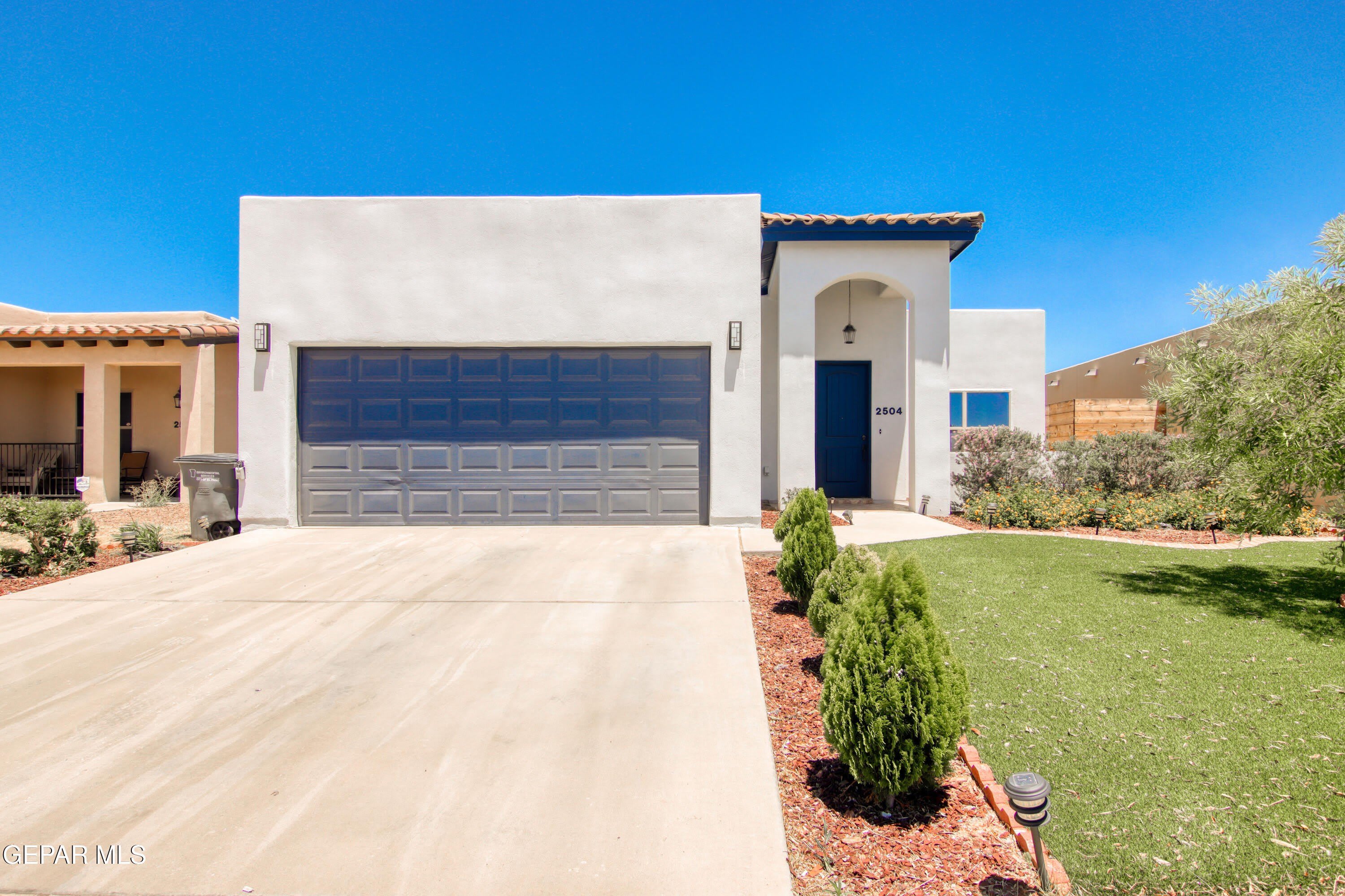 2504 EASTERN SKY Street – photo 1