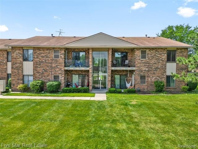 15012 Island Drive – photo 1