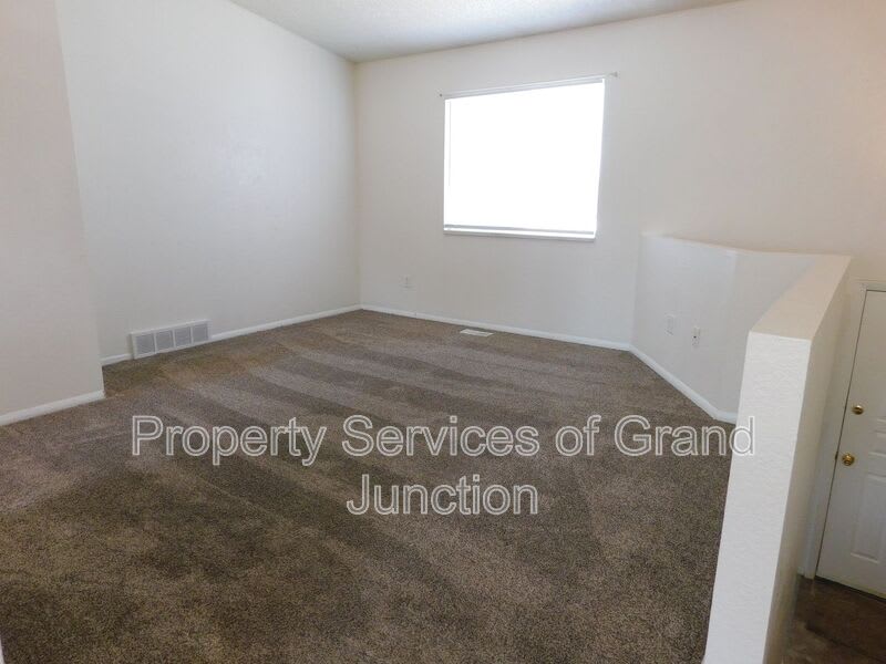 2776 Grant Court – photo 4