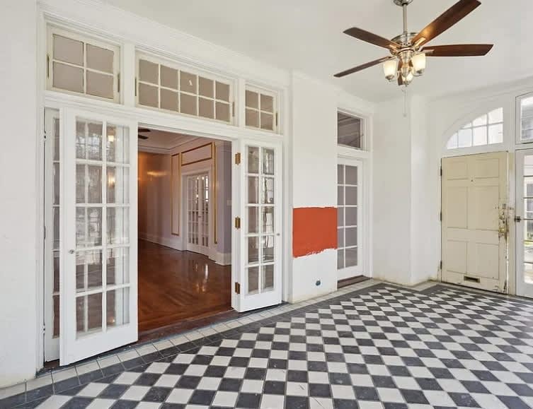 5341 St Charles Ave – photo 2