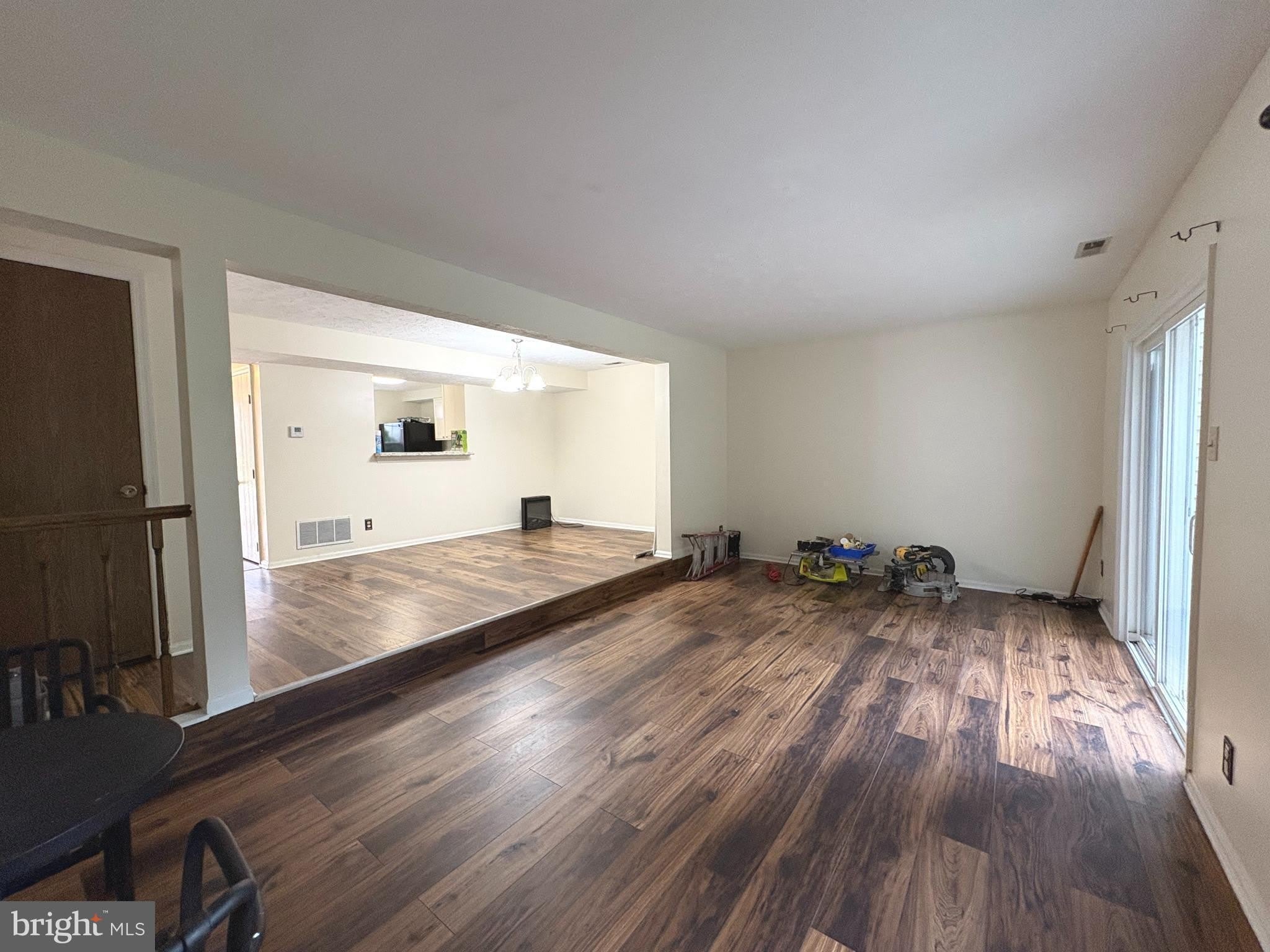 16 DORCHESTER Circle – photo 5