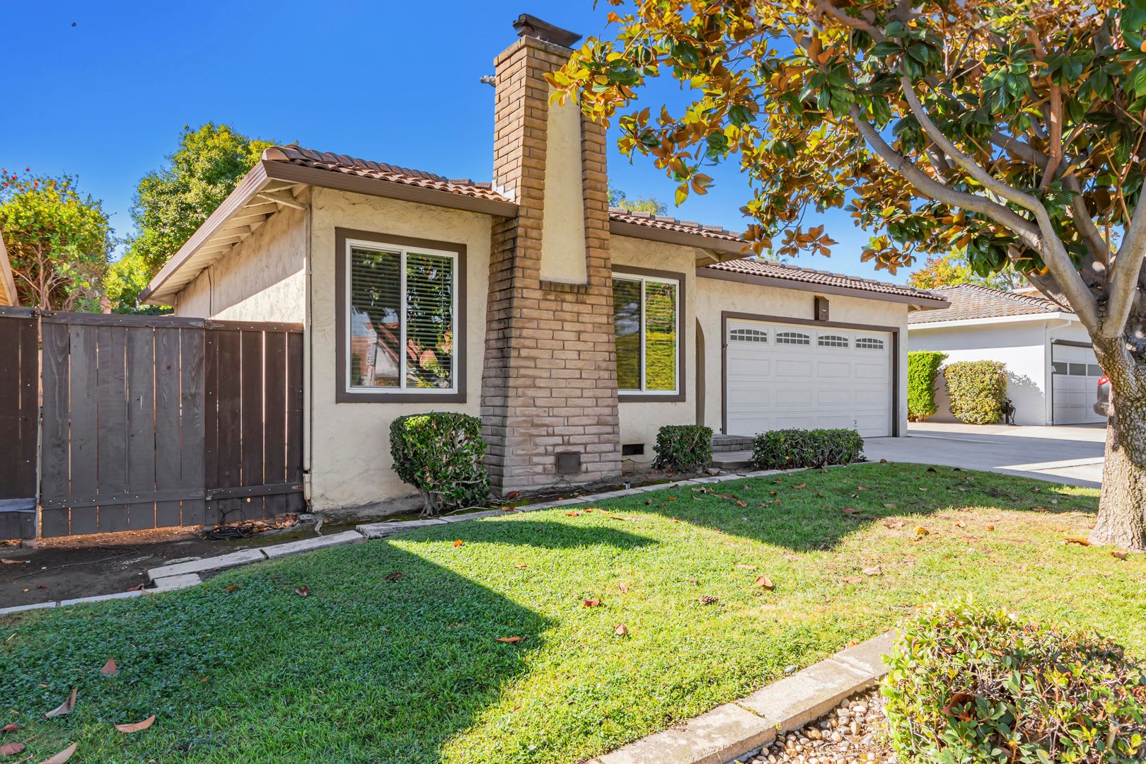 Updated Duplex in Sunnyvale – photo 2