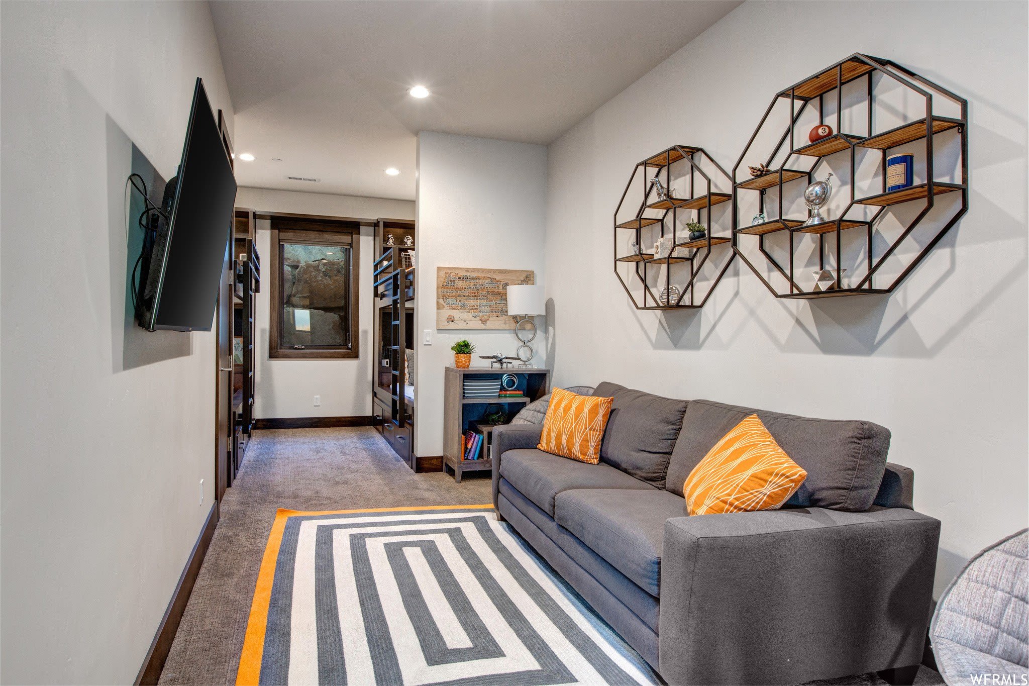 2285 E RED KNOB Way – photo 2