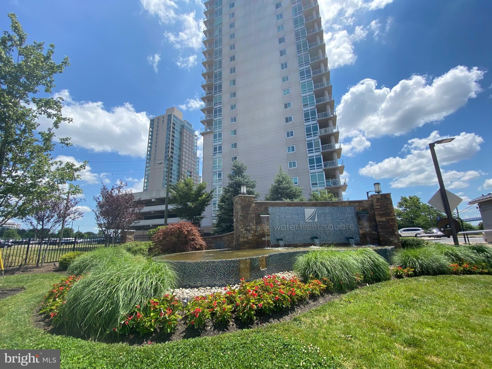 901-00 N PENN Street – photo 1