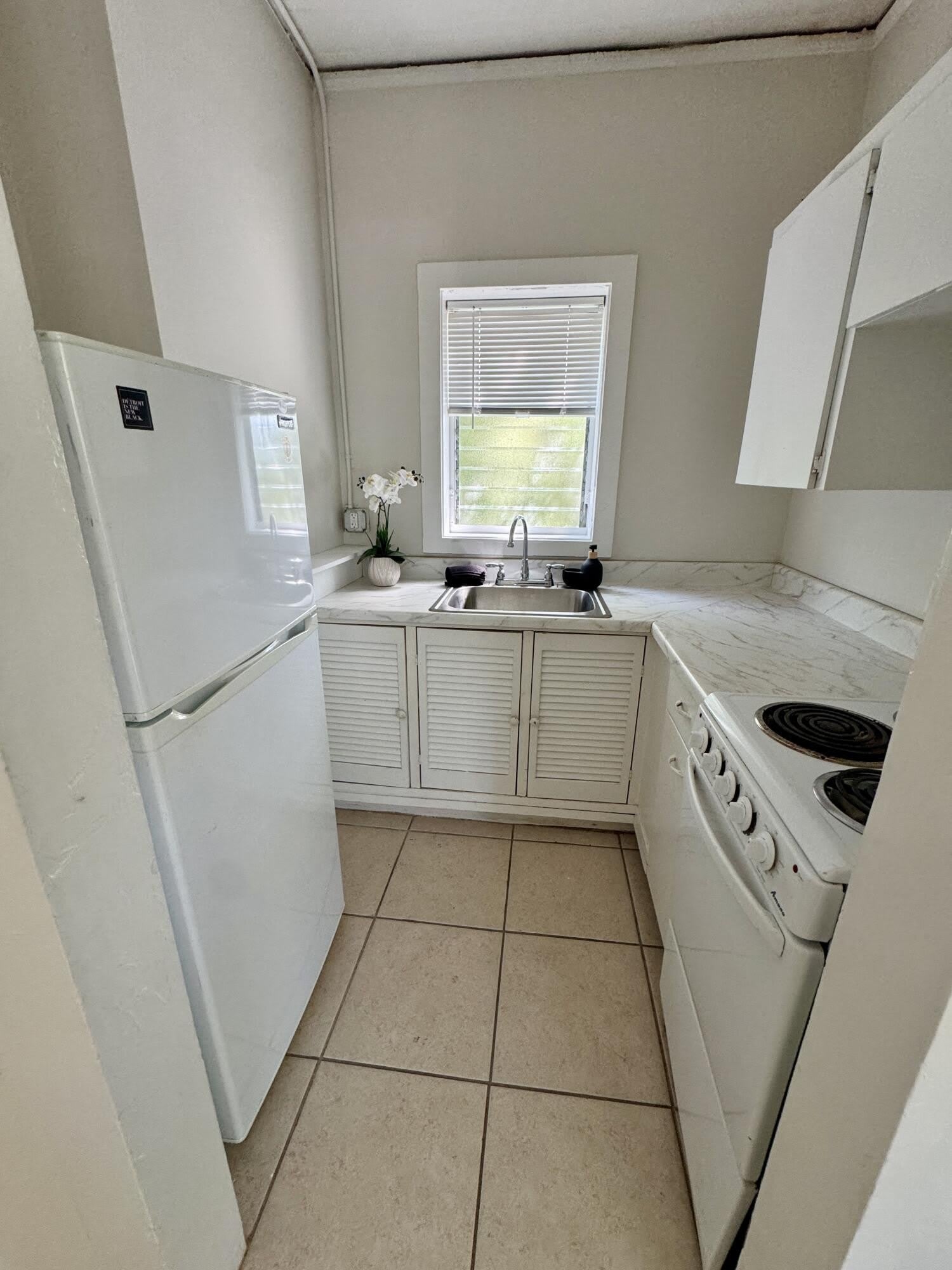 1120 Washington Street – photo 3