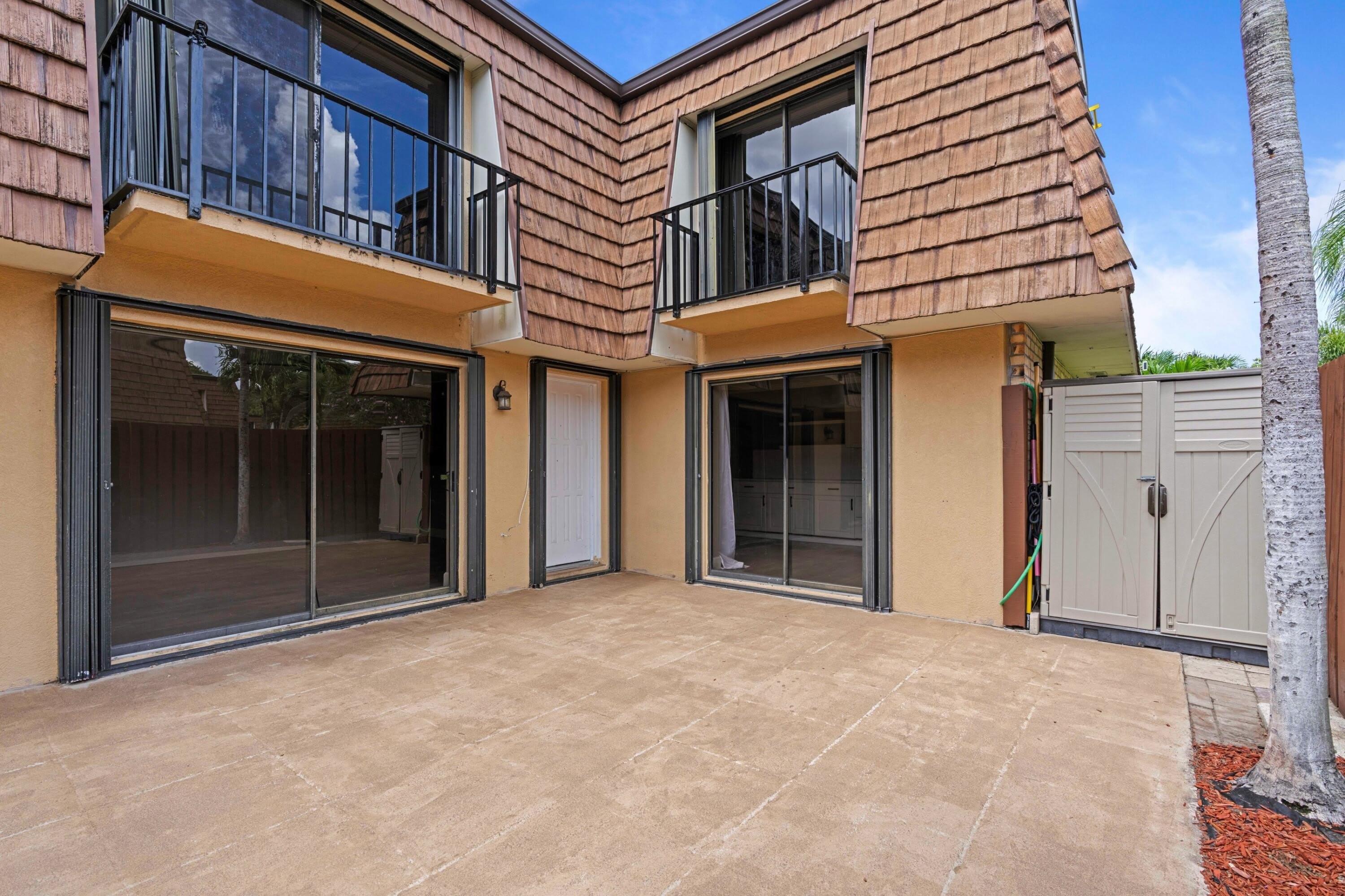 1405 14Th Lane – photo 4
