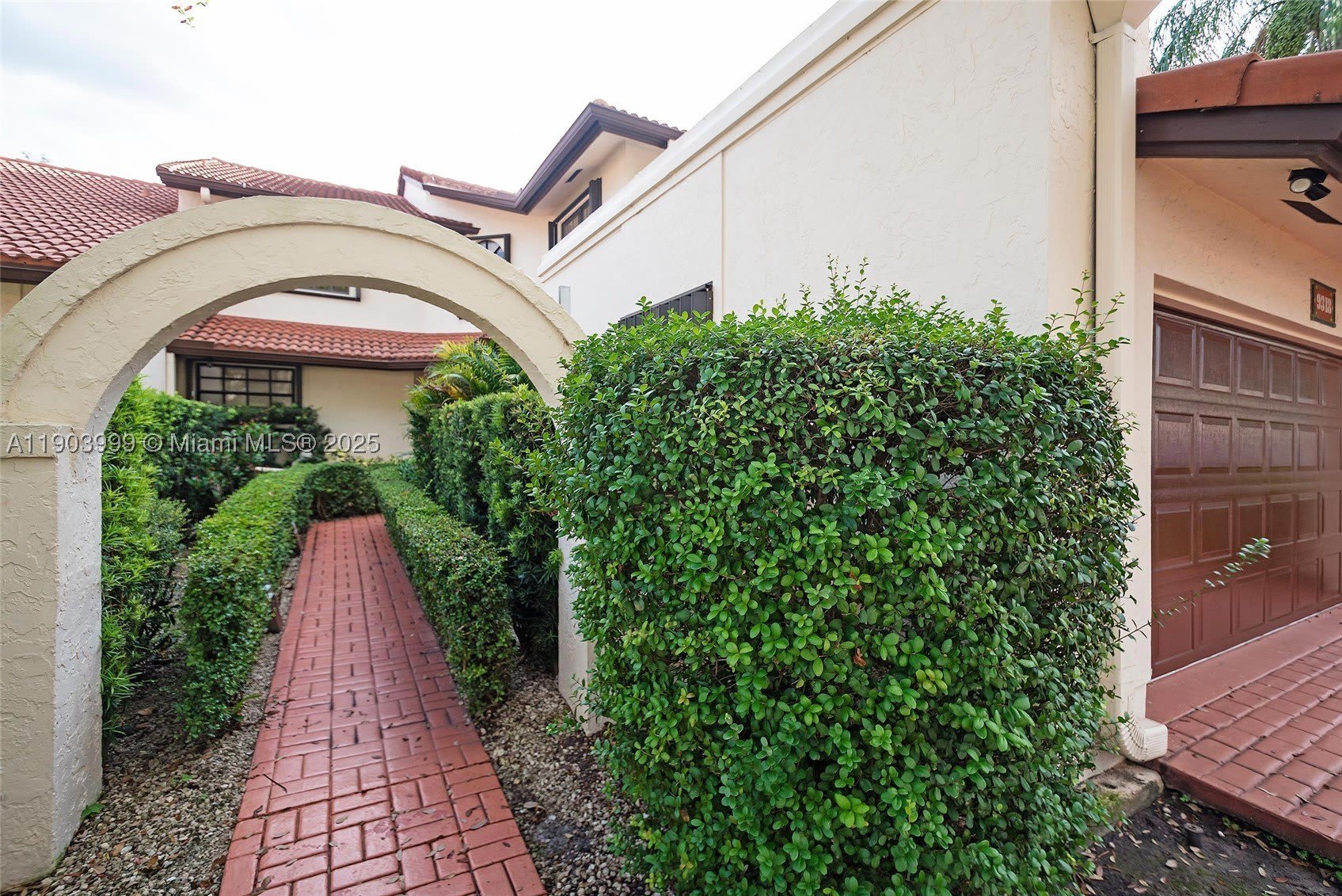 9318 NW 50th Doral Cir – photo 4