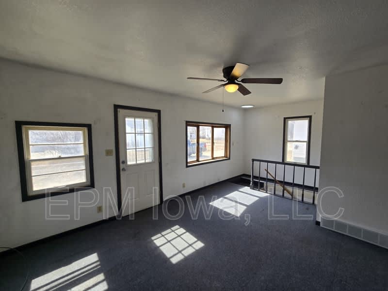 516 Maynard Avenue – photo 5