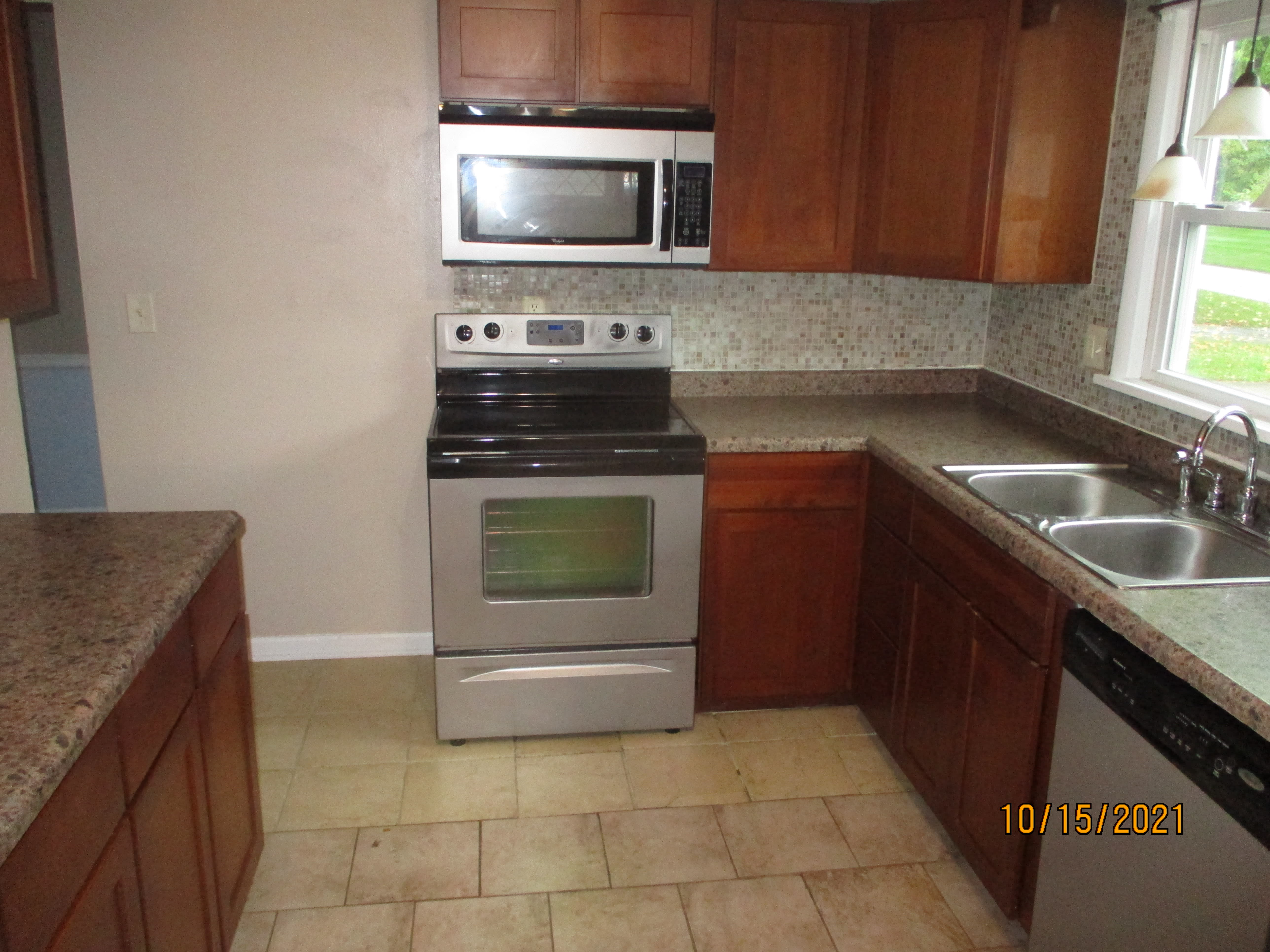 1013 S Briarwood Dr – photo 4