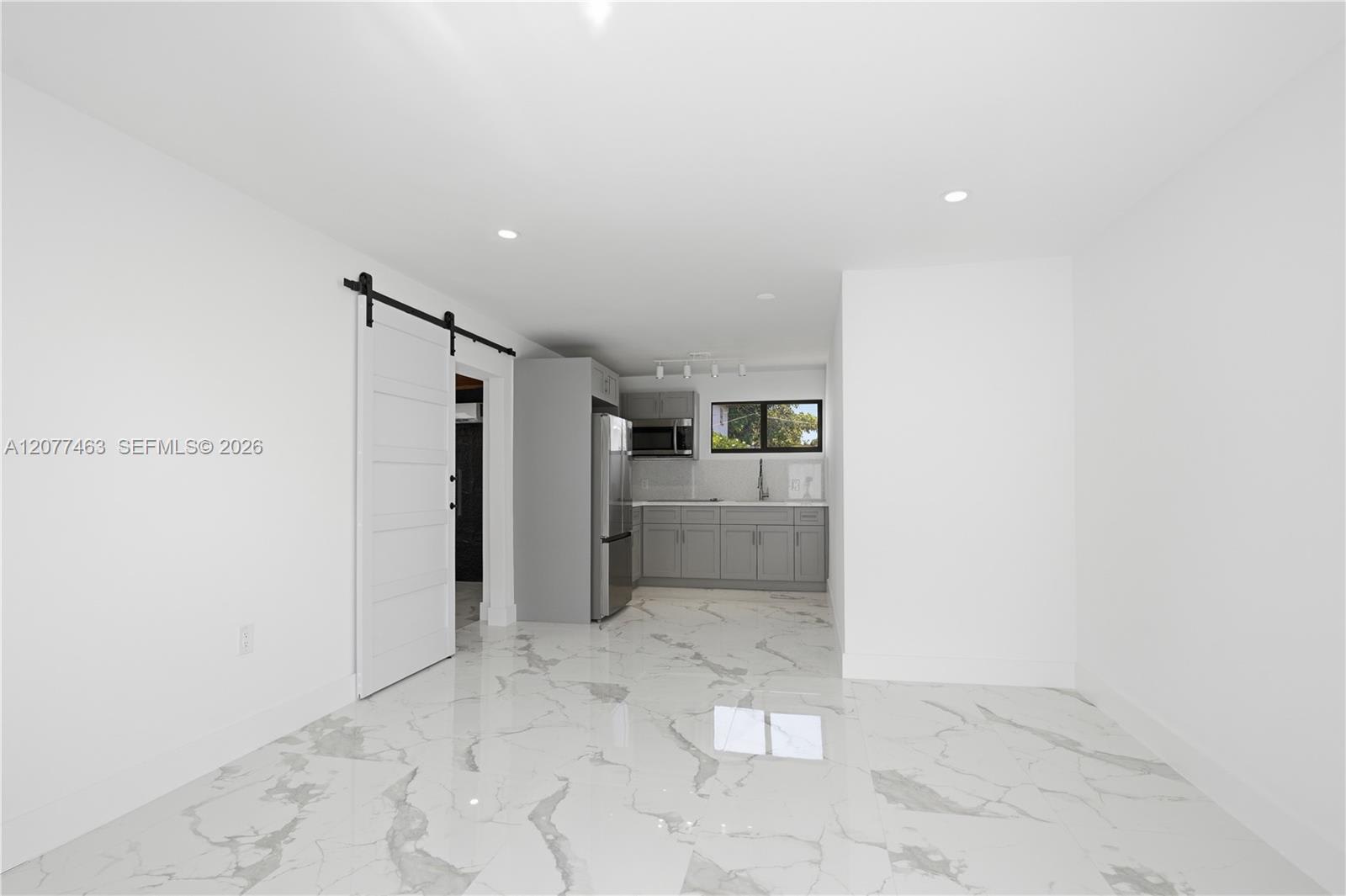 6755 Southwest 27th Street – photo 2
