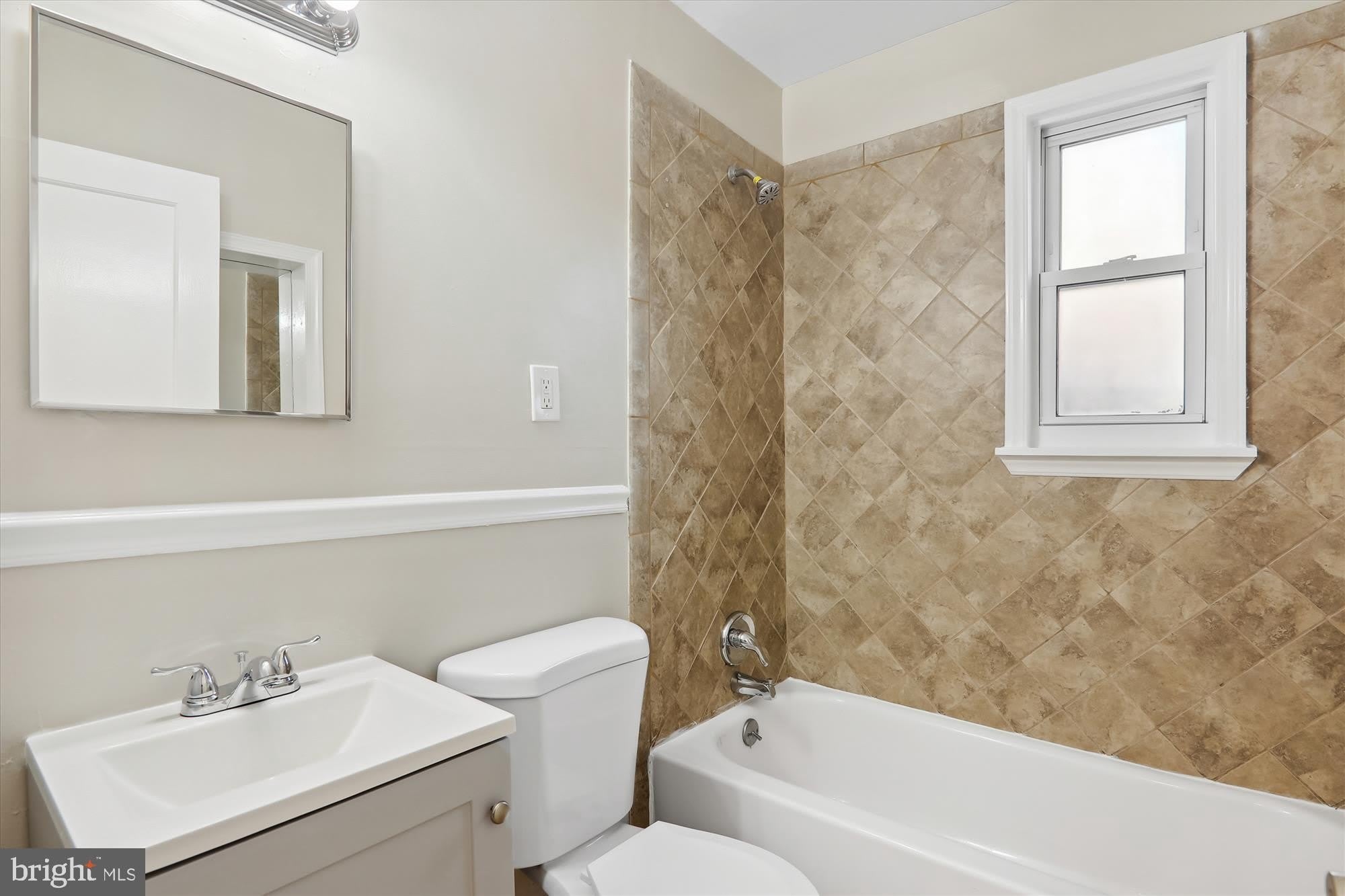 8503 FLOWER Avenue – photo 2