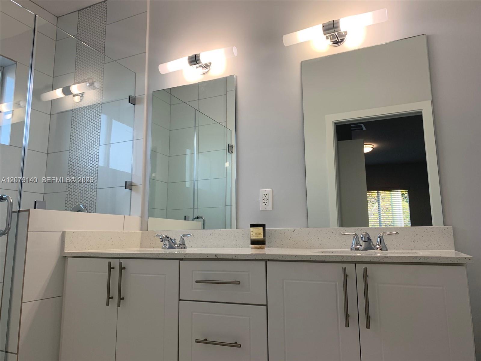 803 East 28th Street – photo 5