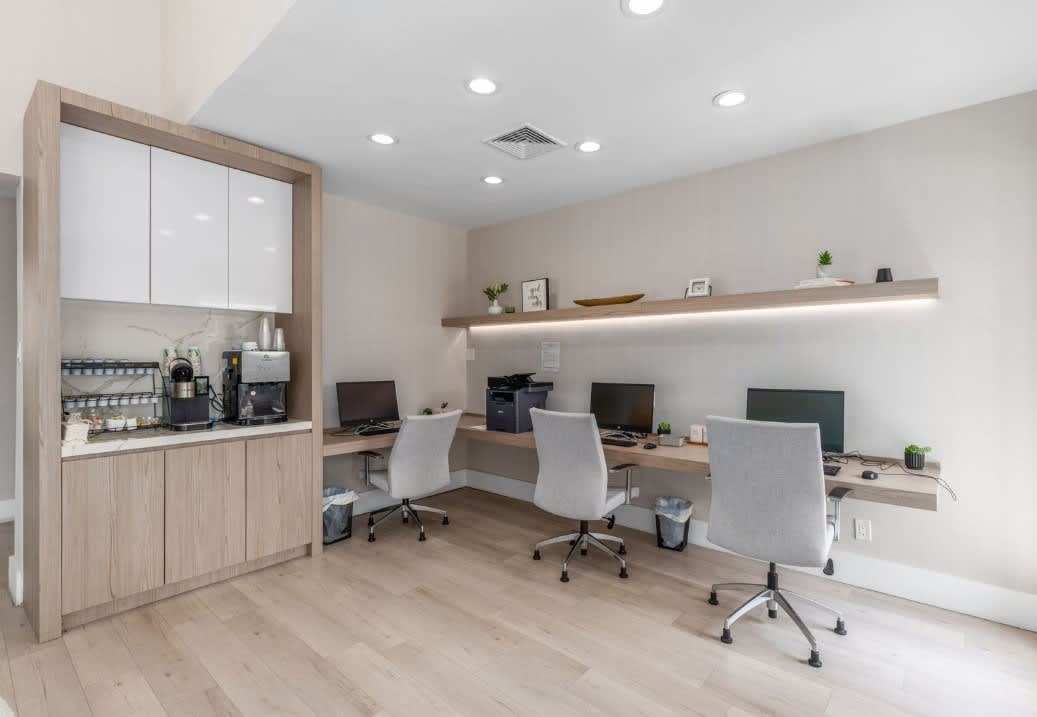 Lincoln Green Apartments – photo 4