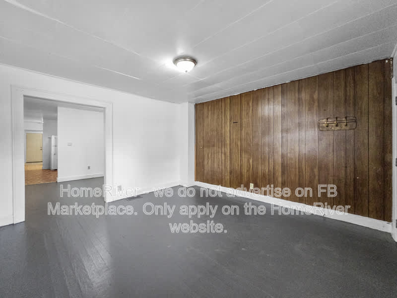 150 Villa Ave – photo 3