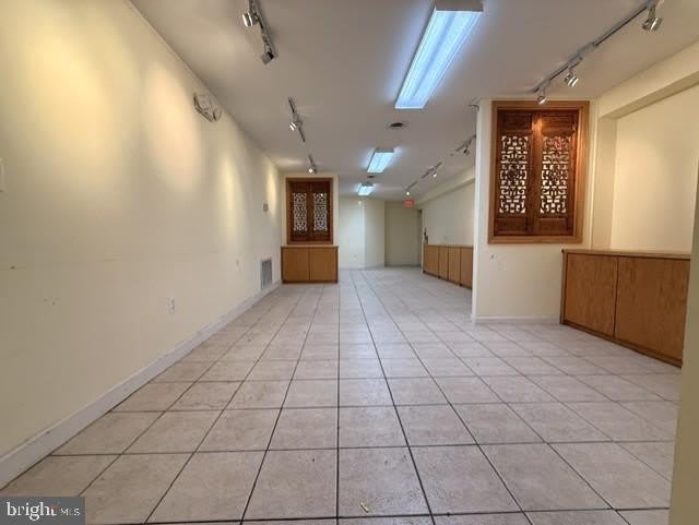 324 Main St – photo 1
