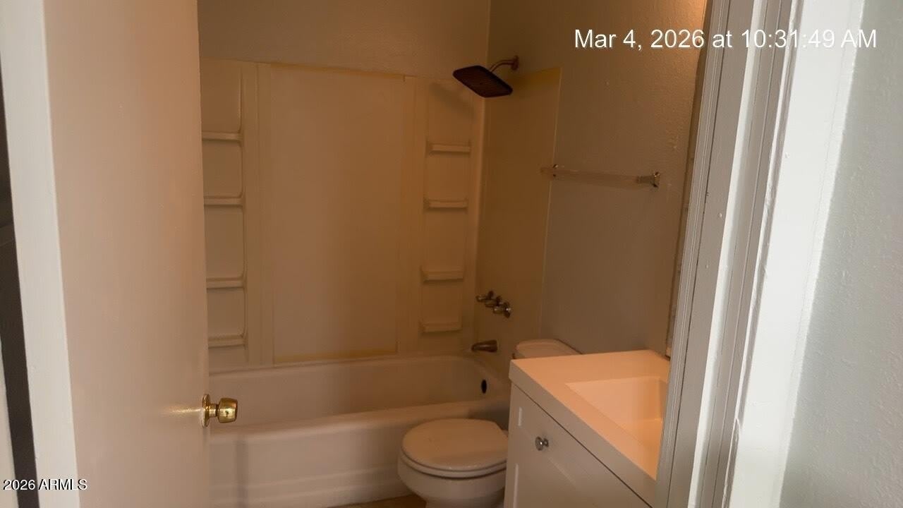 2026 W CACTUS Road – photo 4