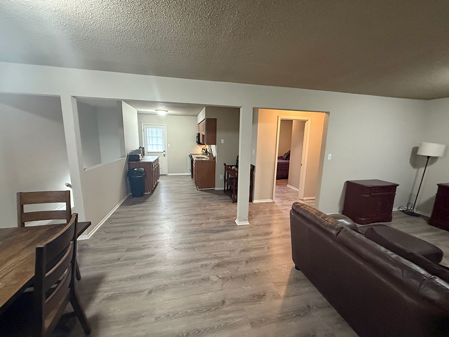Stonegate Complex -- Fully Furnished and Utilities Included! – photo 4