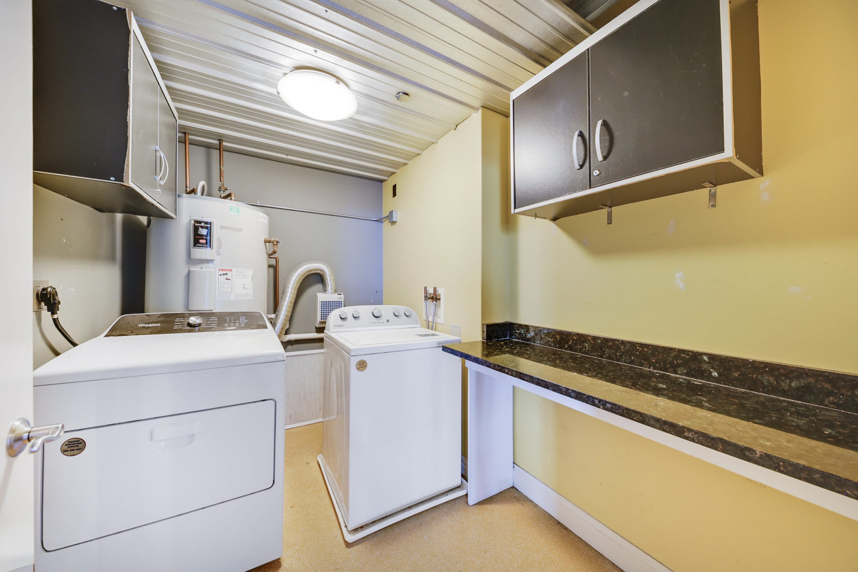 745 Washington St – photo 4