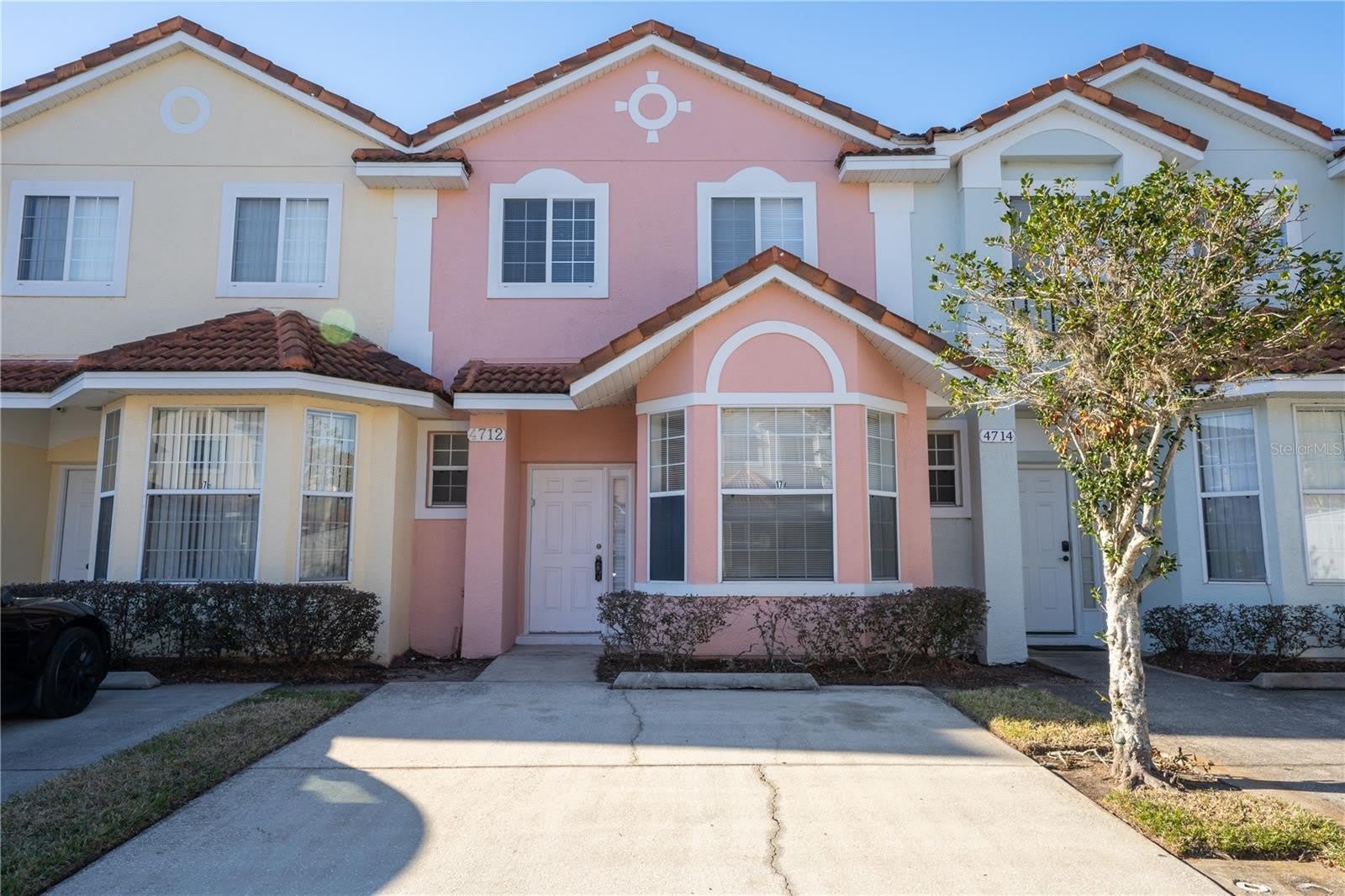 4712 Hemingway House Street – photo 1