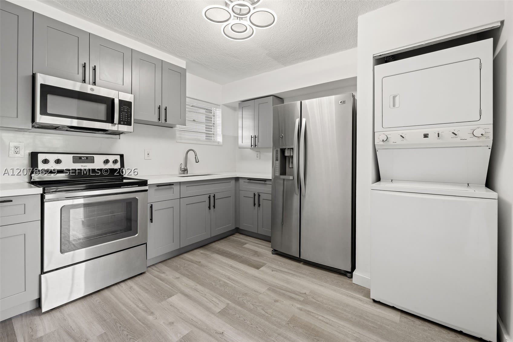 1800 SW 25th St – photo 3