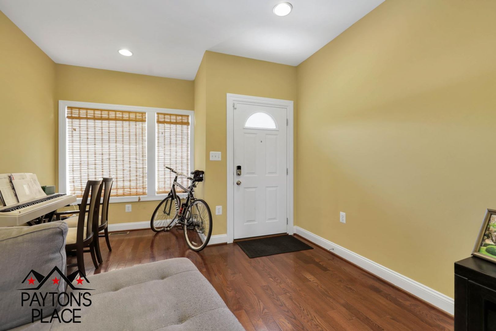 Townhome Style Condo with Parking – photo 2