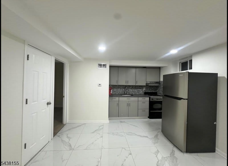 7 Circle Ave – photo 2
