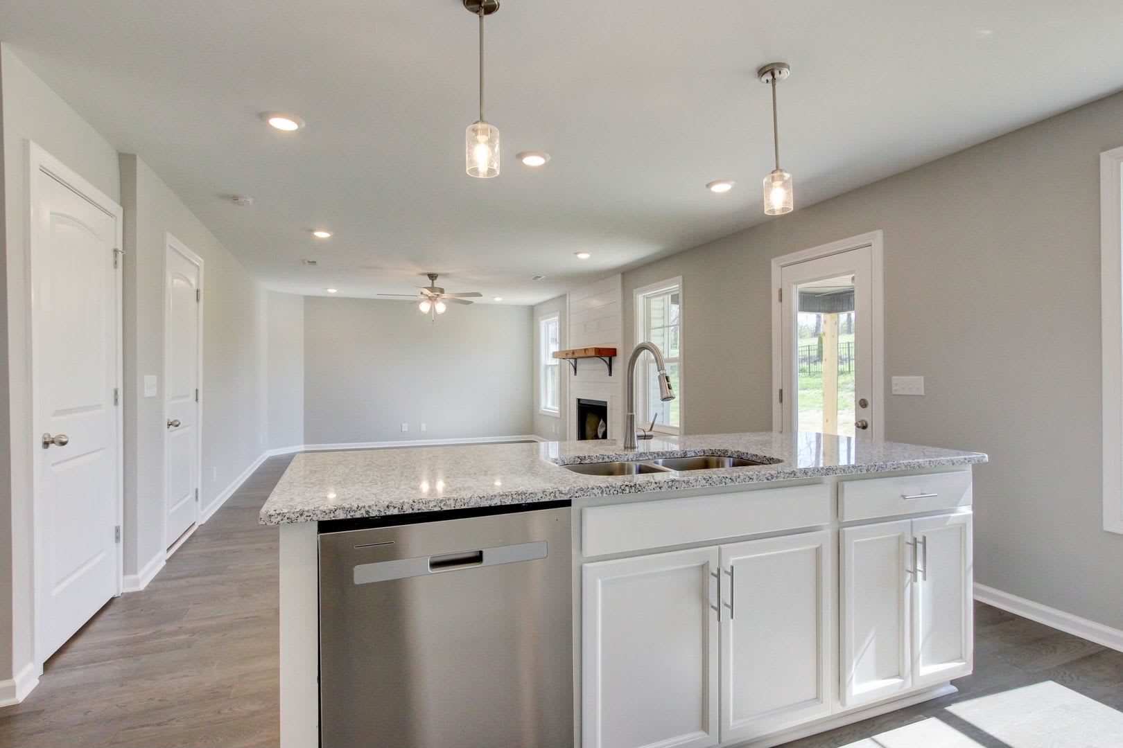 818 Limestone Way – photo 5