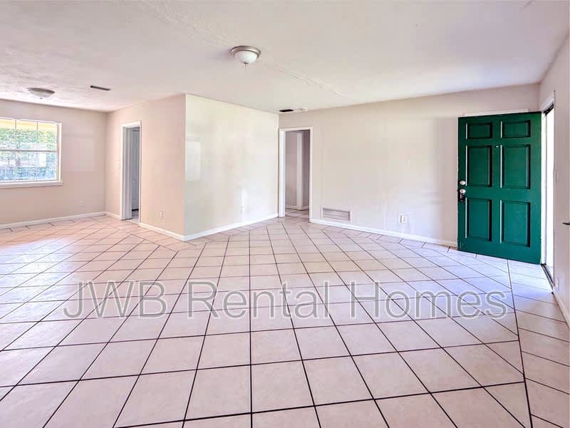4737 Sprite Rd – photo 5