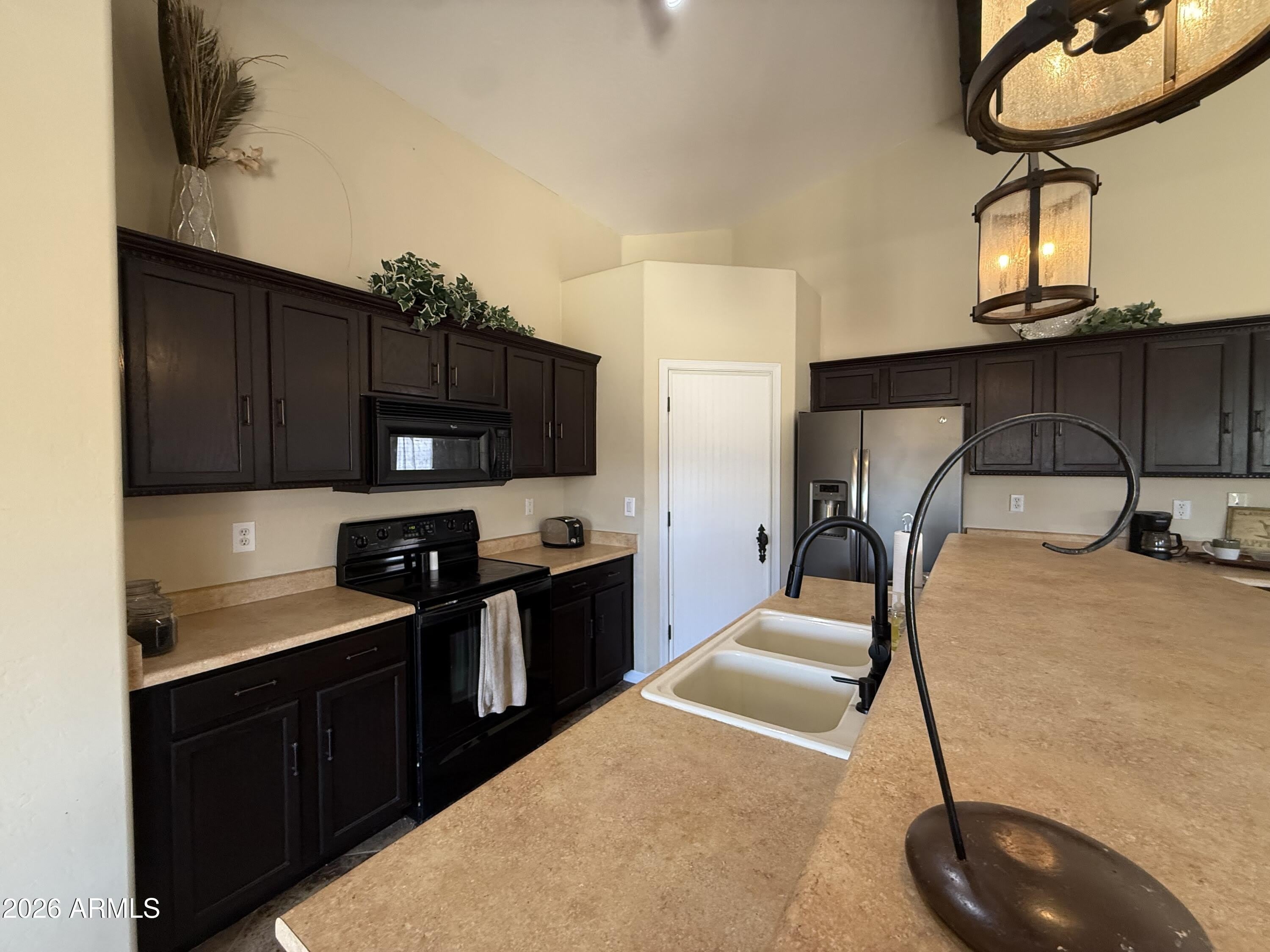 3346 S 256TH Drive – photo 2