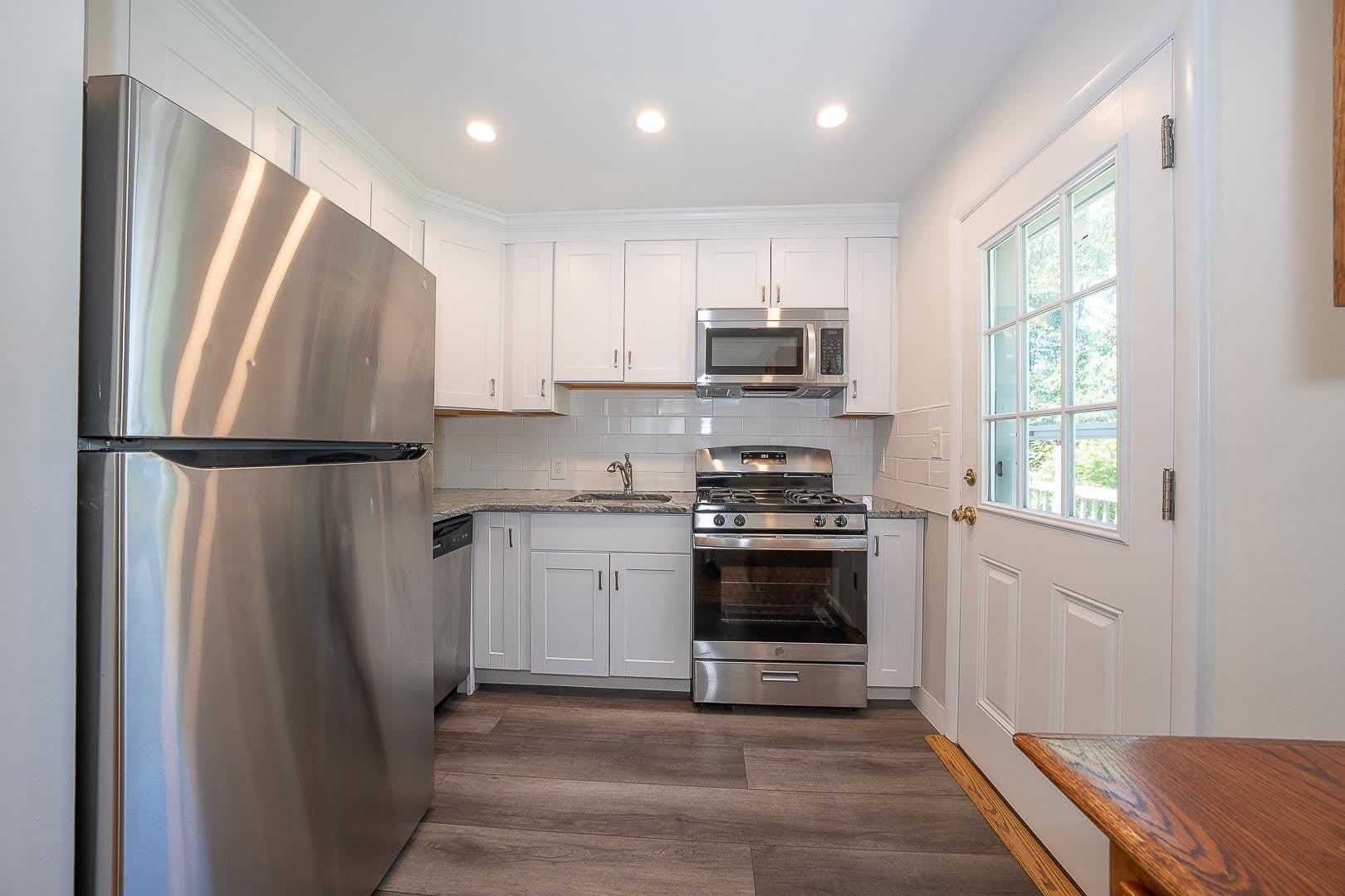 35 EASTWOOD ROAD – photo 4
