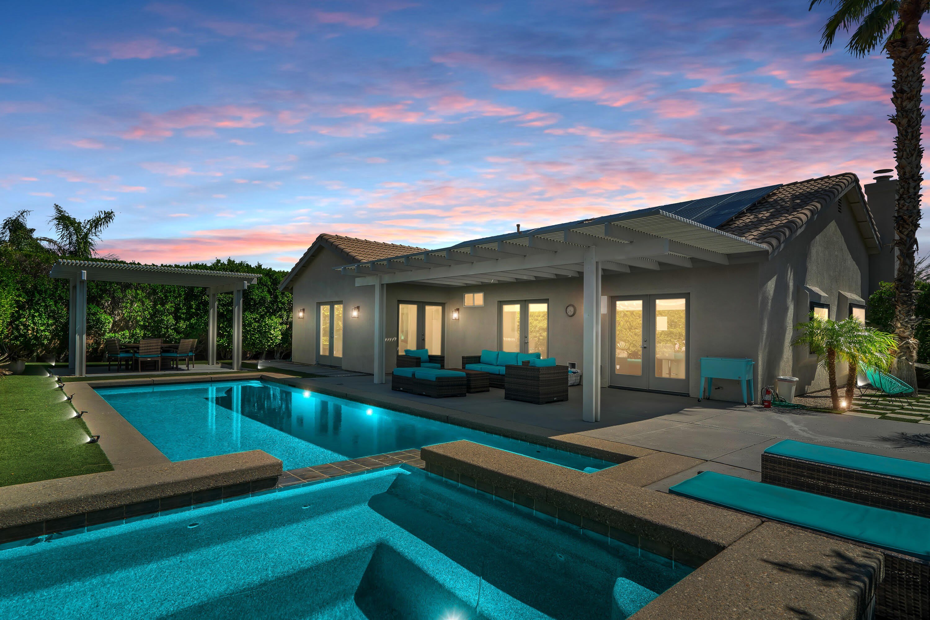 1502 Amelia Way – photo 3