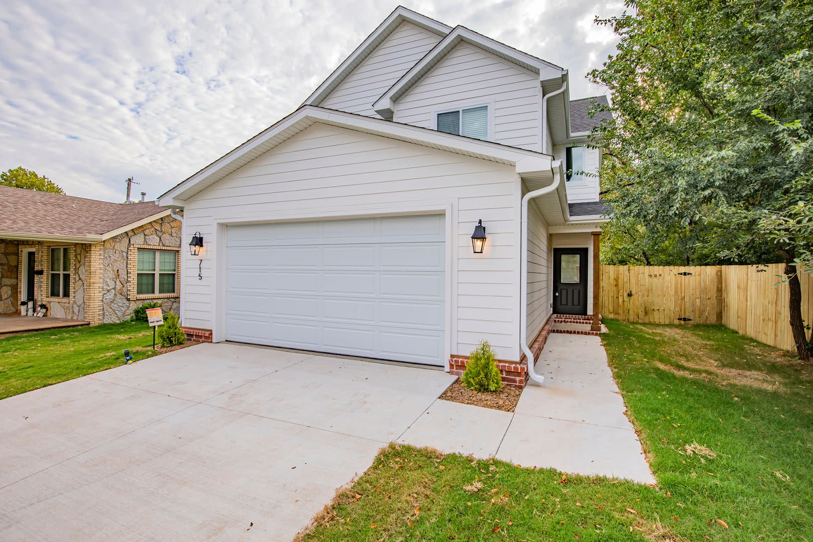 ***715 N. Mt. Olive Street*** – photo 1