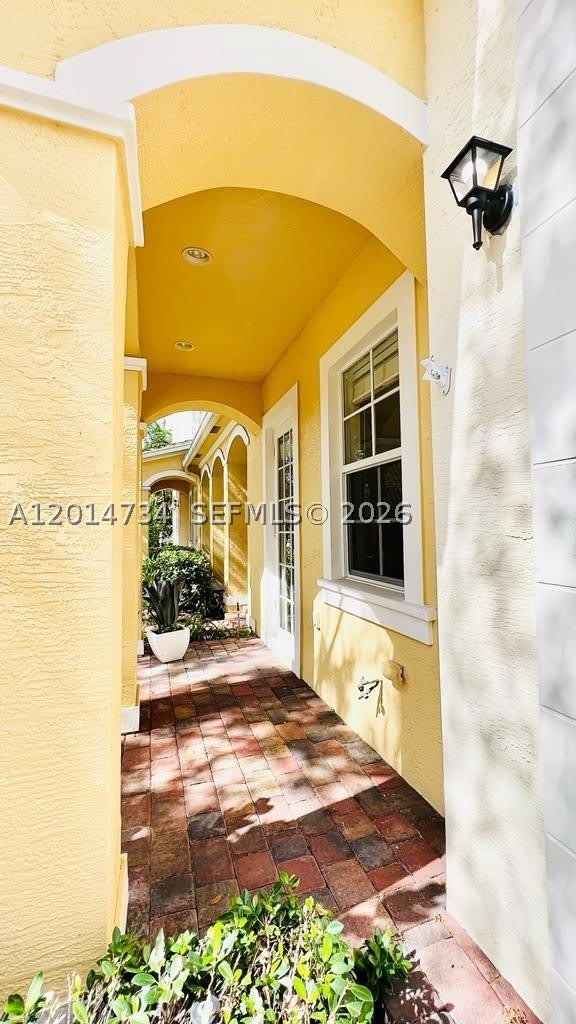 753 DAKOTA DR – photo 3